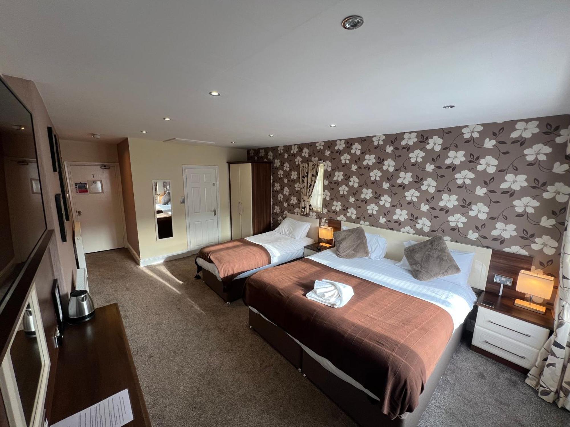 Lauriston & Lawton Court Hotel Llandudno Kültér fotó