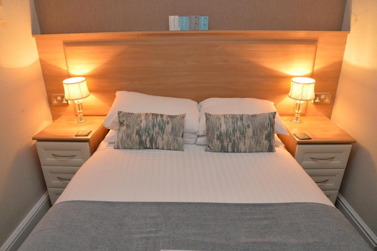 Lauriston & Lawton Court Hotel Llandudno Kültér fotó